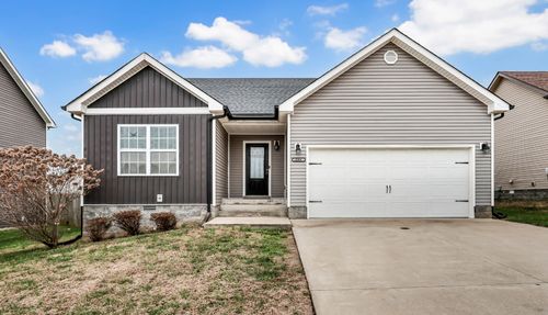 504 Sitka St, Clarksville, TN, 37040-1461 | Card Image