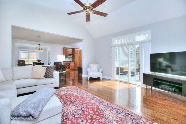 15 Twitchgrass Rd, House other with 4 bedrooms, 3 bathrooms and null parking in Trumbull CT | Image 12