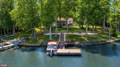 280 Lake Caroline Dr, Ruther Glen, VA, 22546-5225 | Card Image