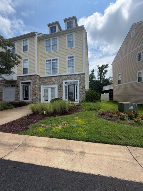701 Monroe Point Dr, COLONIAL BEACH, VA, 22443-1927 | Card Image