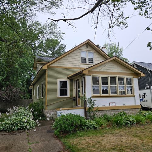 516 E Exchange Street, Spring Lake Village, MI, 49456 | Card Image