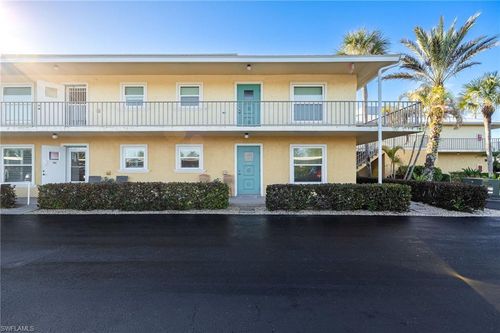 apt-c112-401 Charlemagne Blvd, NAPLES, FL, 34112-7094 | Card Image