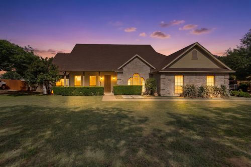 7011 Singleton Rd, Midlothian, TX, 76065-5974 | Card Image