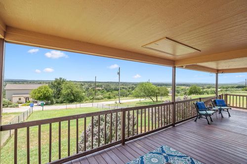 926 Sandy Mountain Dr, Sunrise Beach, TX, 78643-9258 | Card Image