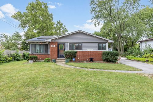 1110 Itasca St, Bensenville, IL, 60106-1422 | Card Image