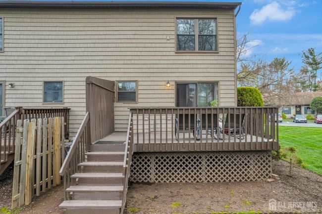 90 Pheasant Run, Townhouse with 2 bedrooms, 2 bathrooms and null parking in Edison NJ | Image 34