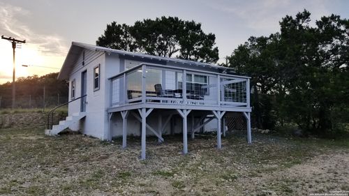 lot-29-560 Mountain Dr, Lakehills, TX, 78063-6709 | Card Image