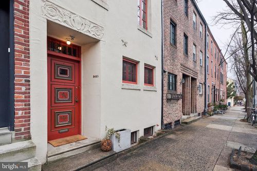 2420 Pine St, PHILADELPHIA, PA, 19103-6417 | Card Image