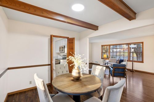 101 Heritage Cir N, Burnsville, MN, 55337-2668 | Card Image