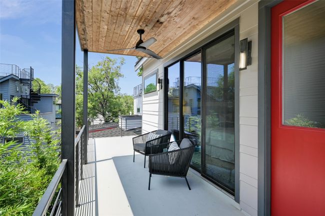 1 - 1904 Sl Davis Ave, Condo with 3 bedrooms, 4 bathrooms and 3 parking in Austin TX | Image 31