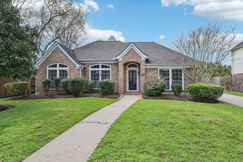 2215 Bay Haven Way, League City, TX, 77573-6683 | Card Image