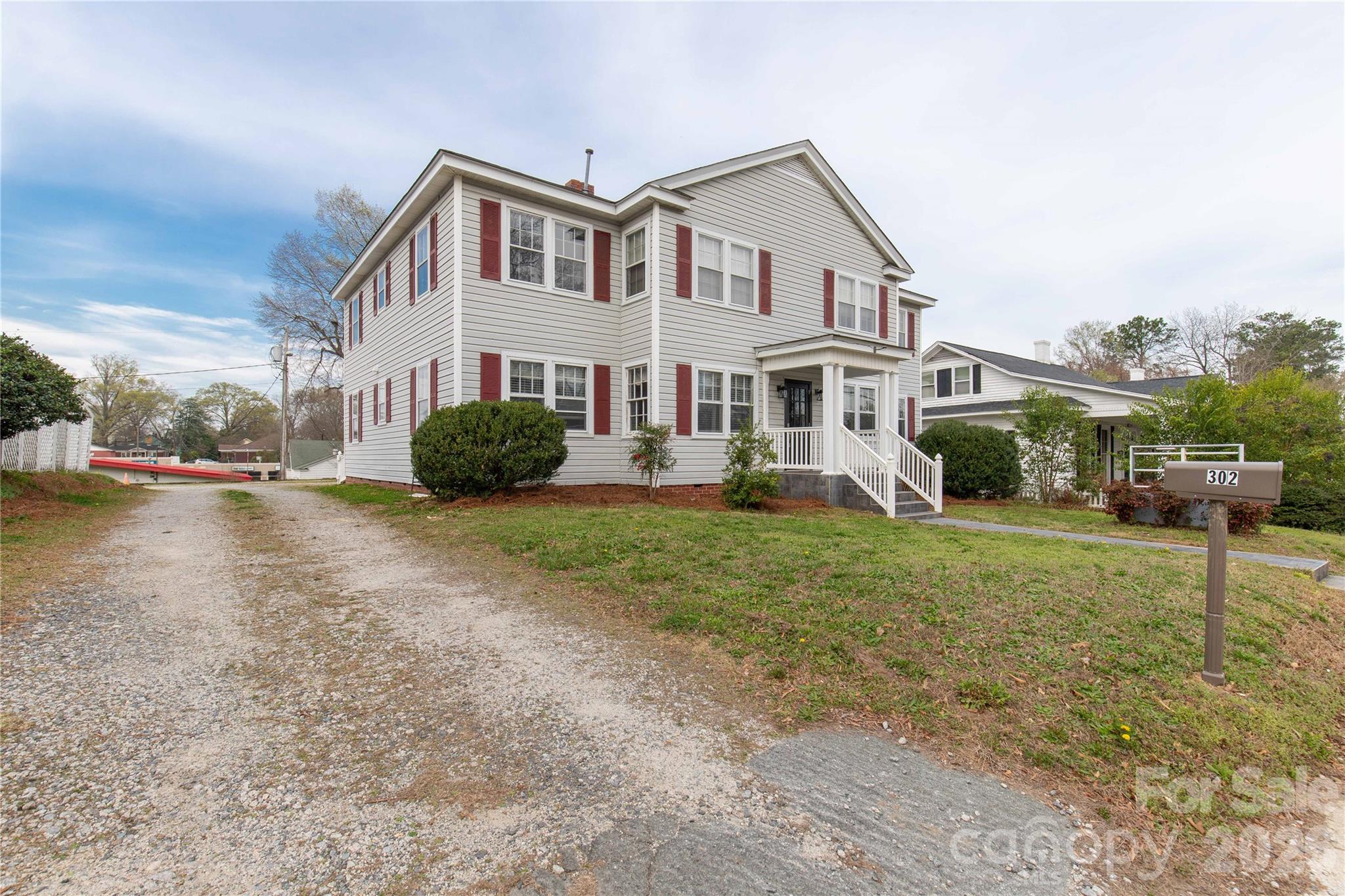 Commercial Sale in Lancaster 3