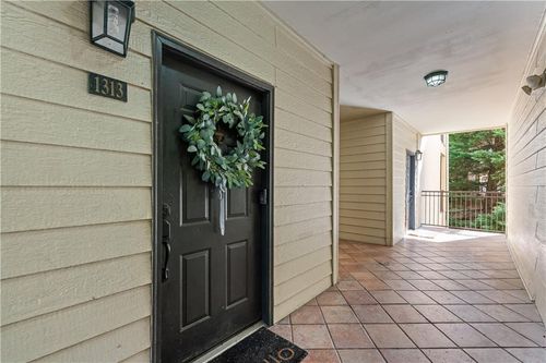 apt-1313-3777 Peachtree Rd Ne, Brookhaven, GA, 30319-5201 | Card Image
