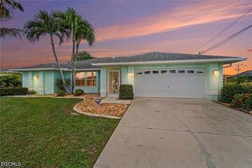 4437 Se 10th Ave, Cape Coral, FL, 33904-5325 | Card Image