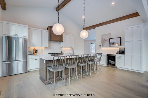 21 Hidden Glade Drive, Bartlett, NH, 03845 | Card Image