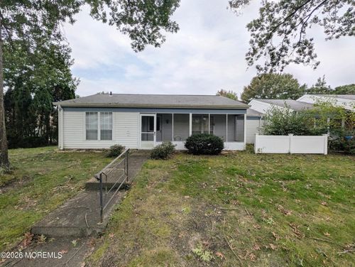667A Farrington Ct, Manchester, NJ, 08759-7059 | Card Image