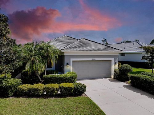 8639 54th Avenue Cir E, BRADENTON, FL, 34211-3752 | Card Image