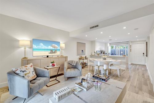 1991 Ne 15th Ave, Fort Lauderdale, FL, 33305-3262 | Card Image