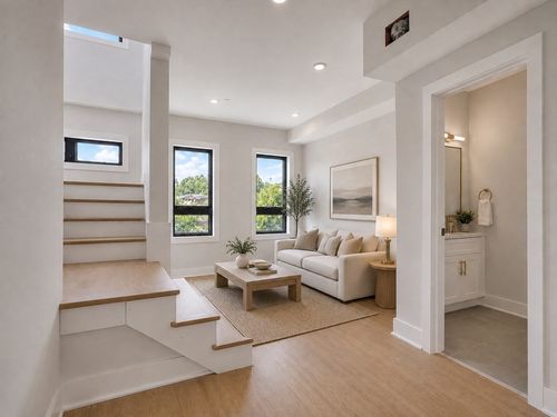306-820 Hyde Park Ave., Boston, MA, 02136 | Card Image