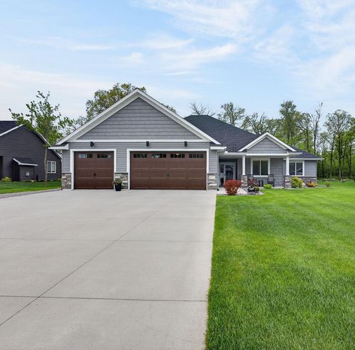 4721 381st Trl, North Branch, MN, 55056-5009 | Card Image