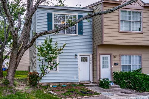 12273 Apricot Dr, San Antonio, TX, 78247-4238 | Card Image