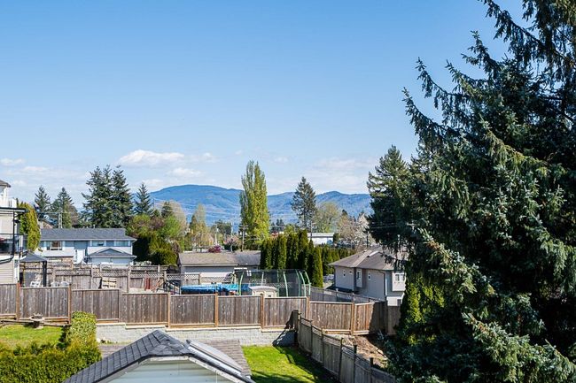 32616 Fleming Avenue, House other with 6 bedrooms, 3 bathrooms and 6 parking in Mission BC | Image 31