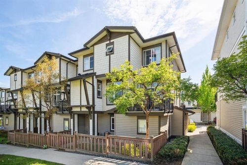 84-19433 68 Ave, Surrey, BC, V4N6M8 | Card Image