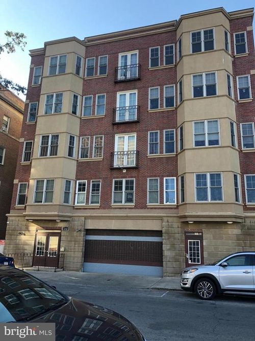 apt-201-4742 Pine St, PHILADELPHIA, PA, 19143-1966 | Card Image