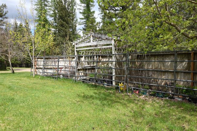 View of yard | Image 76