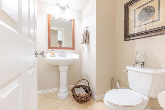 2925 Sandalwood Ct, House other with 4 bedrooms, 4 bathrooms and 6 parking in El Centro CA | Image 17