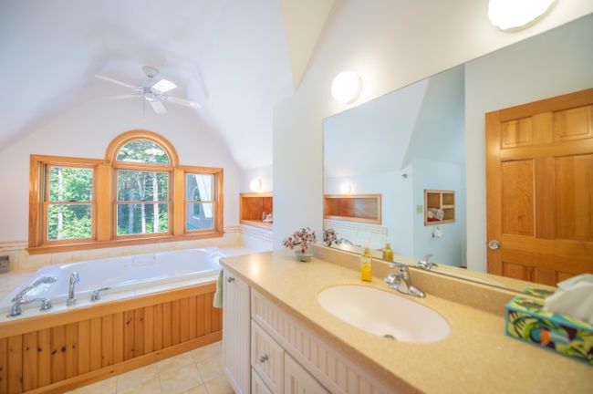 62 Yeaw Rd, House other with 4 bedrooms, 3 bathrooms and null parking in Dover VT | Image 22