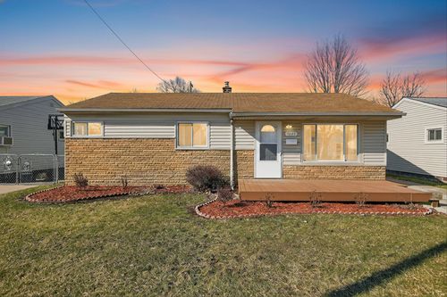 4474 16th St, Wyandotte, MI, 48192-7019 | Card Image