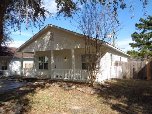 21406 Berry Vine St, Tomball, TX, 77375-0483 | Card Image