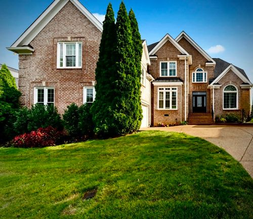 246 Polk Place Dr, Franklin, TN, 37064-5776 | Card Image