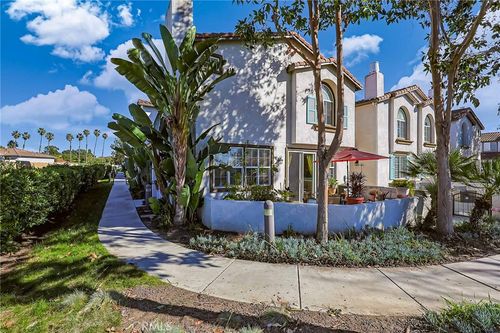 unit-5-310 Sunset Way, Oceanside, CA, 92058-0849 | Card Image