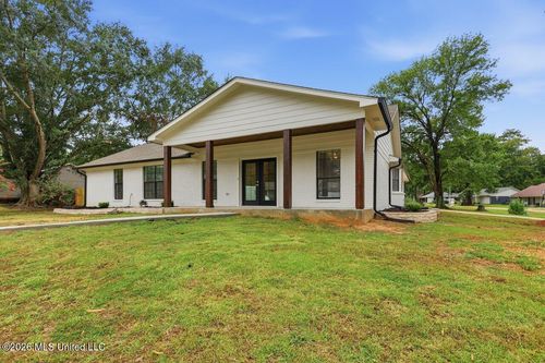 114 Bellegrove Blvd, Brandon, MS, 39047-6620 | Card Image