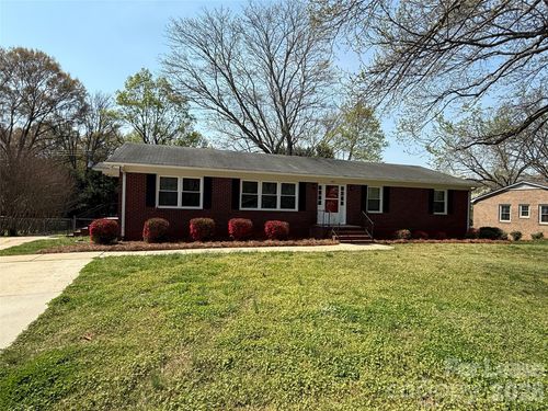 851 Fieldstone Rd, Mooresville, NC, 28115-2731 | Card Image