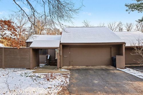 1008 Cohasset Ln, Kalamazoo, MI, 49008-2327 | Card Image