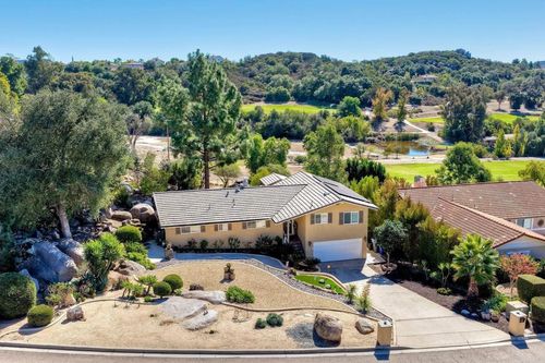 10629 Meadow Glen Way E, Escondido, CA, 92026-6923 | Card Image