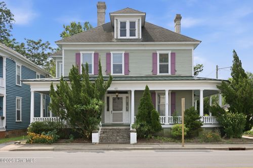 401 N Market St, Washington, NC, 27889-4935 | Card Image