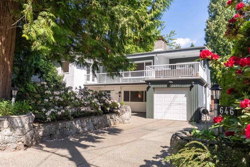 646 E Windsor Rd, North Vancouver, BC, V7N | Card Image