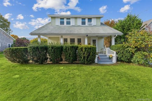 15 S Bay Ave, Eastport, NY, 11941-1338 | Card Image