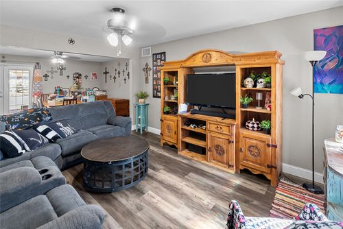 1108 Center St, Cleburne, TX, 76033-8708 | Card Image