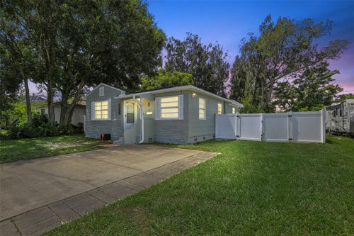 6108 Pershing St Ne, St. Petersburg, FL, 33703-1535 | Card Image