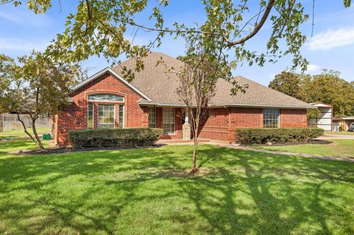 202 Brumley Road, Krugerville, TX, 76227 | Card Image