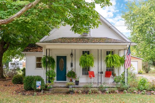 1324 Kennard Kingscreek Rd, Urbana, OH, 43078-9561 | Card Image