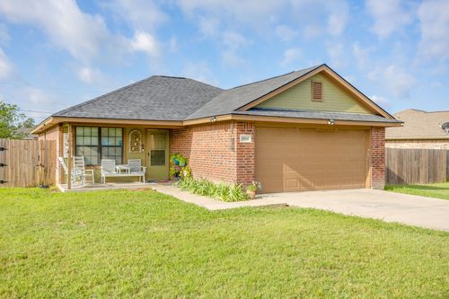 1916 Se 14th St, Mineral Wells, TX, 76067-0500 | Card Image