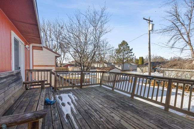 Deck | Image 25