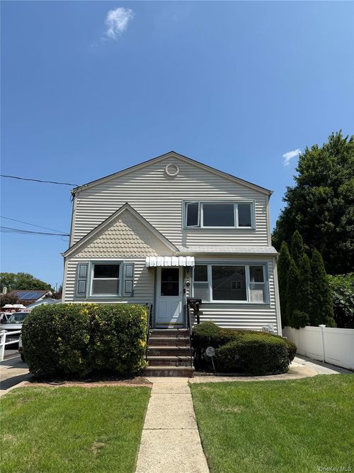 1st-floor-59 Wood St, Lynbrook, NY, 11563-2431 | Card Image