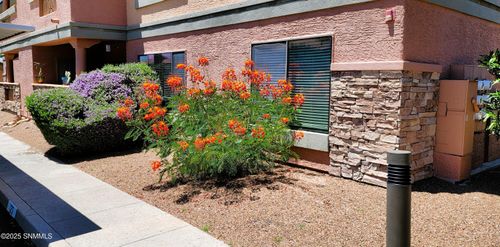 3650 Morning Star Dr, Las Cruces, NM, 88011-1677 | Card Image